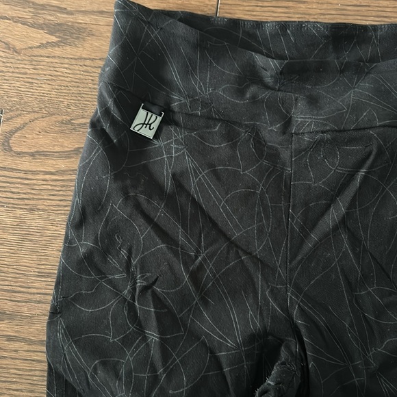 Joseph Ribkoff skinny pants - Picture 2 of 4